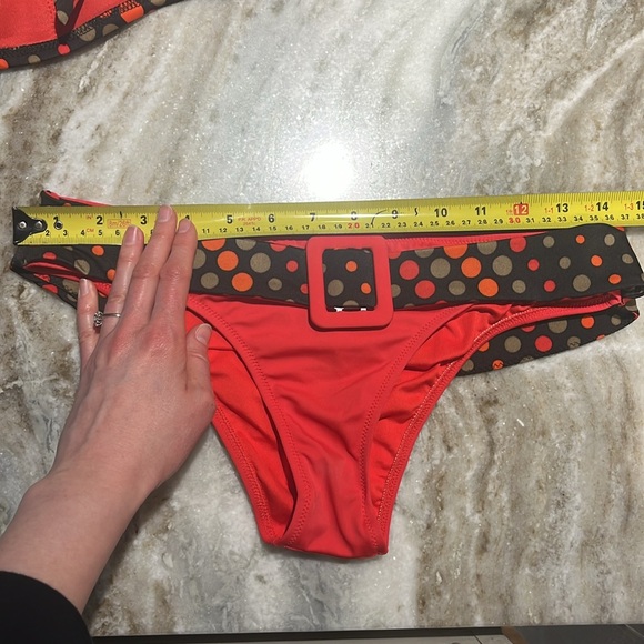 Mix and match European brand Calzedonia bikinis! - Picture 4 of 6